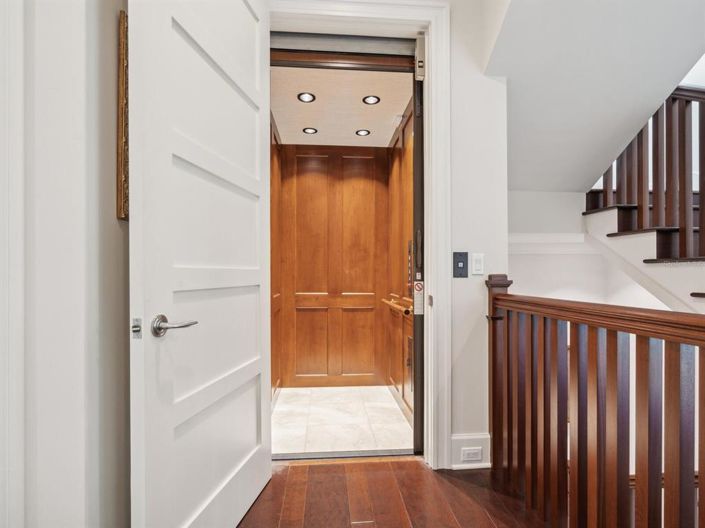 Image No.29-4 Bed Property for sale