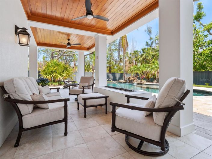 Image No.41-4 Bed Property for sale