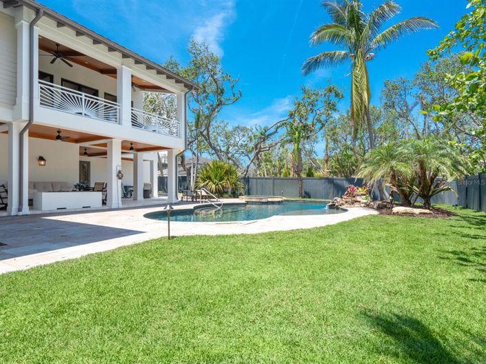 Image No.43-4 Bed Property for sale