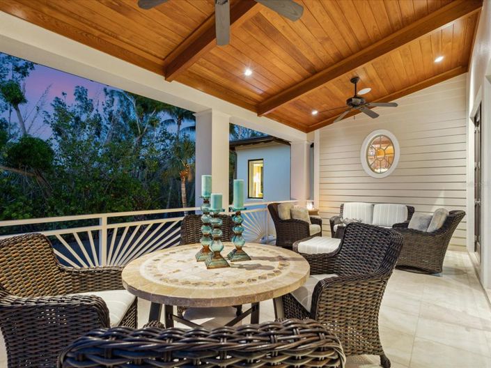 Image No.65-4 Bed Property for sale