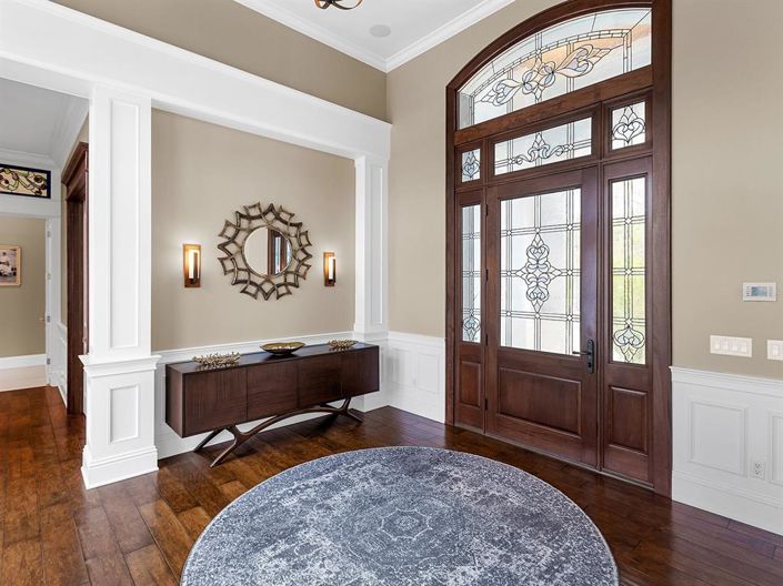 Image No.11-5 Bed Property for sale