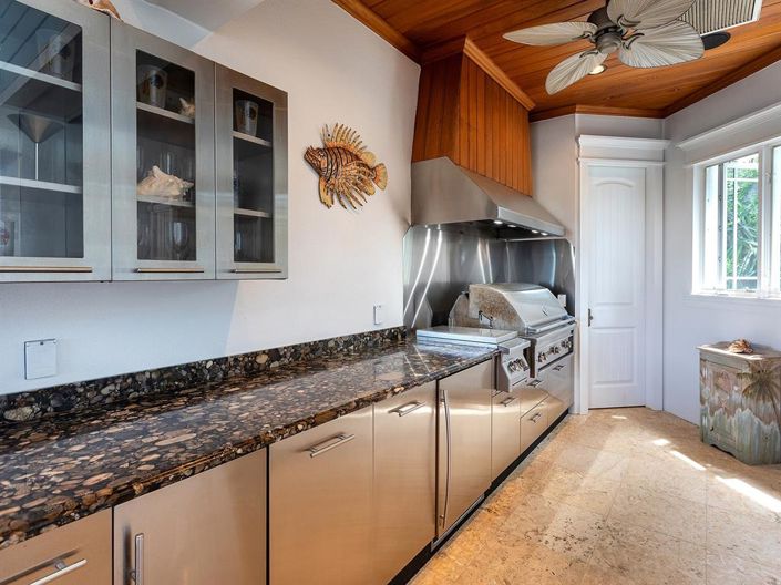 Image No.49-5 Bed Property for sale