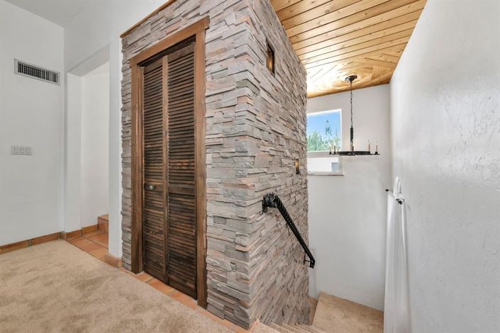 Image No.21-3 Bed Property for sale