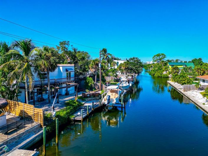 Image No.36-3 Bed Property for sale