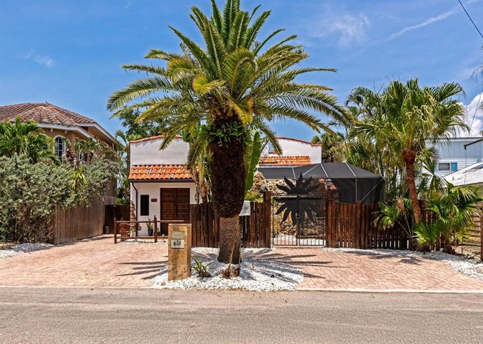 Image No.6-3 Bed Property for sale