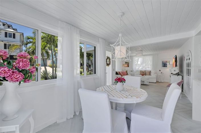 Image No.25-Propriété de 2 chambres à vendre à Sarasota