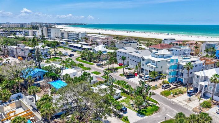 Image No.45-2 Bed Property for sale