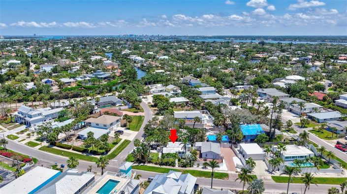 Image No.50-2 Bed Property for sale