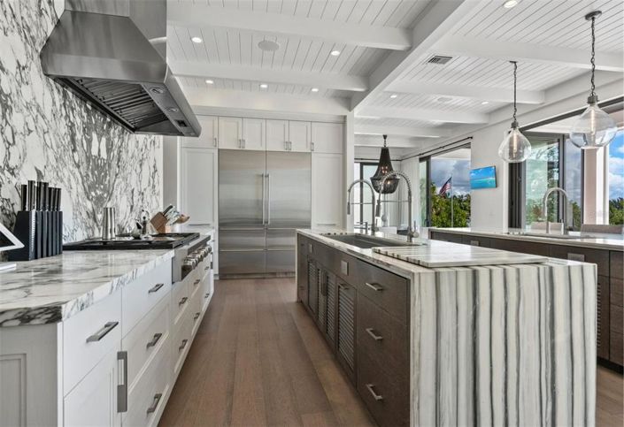 Image No.29-4 Bed Property for sale