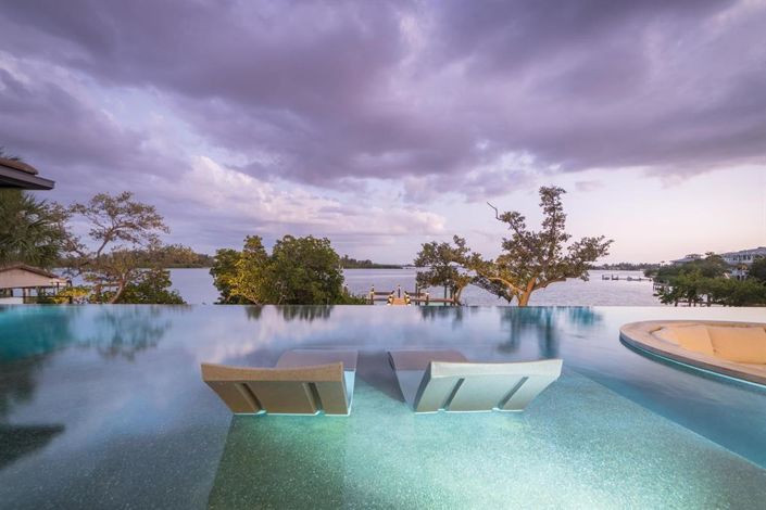 Image No.8-4 Bed Property for sale