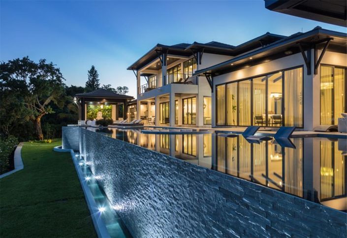 Image No.9-Propriété de 4 chambres à vendre à Sarasota