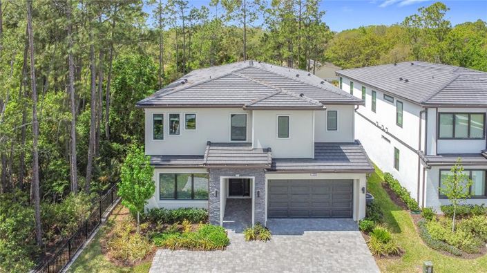 Image No.6-12 Bed Property for sale