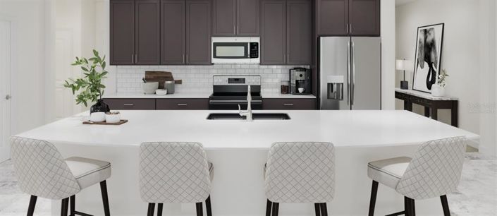 Image No.2-4 Bed Property for sale