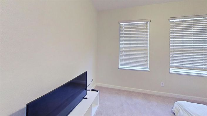 Image No.37-4 Bed Property for sale