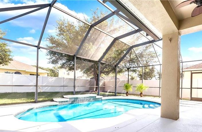 Image No.43-4 Bed Property for sale