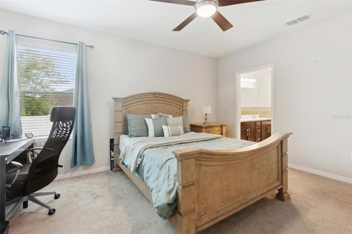 Image No.21-3 Bed Property for sale