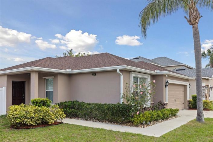 Image No.3-3 Bed Property for sale