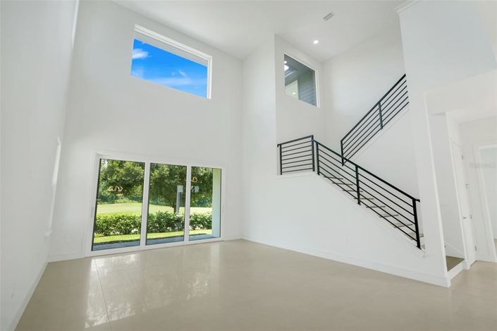 Image No.25-4 Bed Property for sale