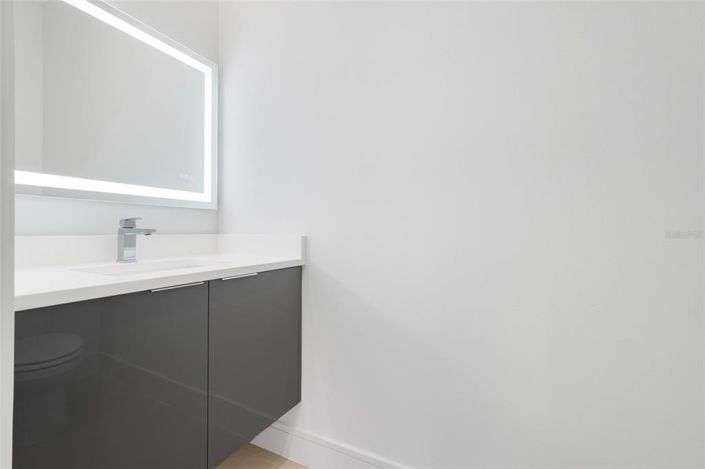 Image No.35-4 Bed Property for sale