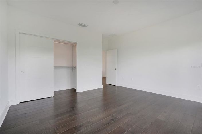 Image No.44-4 Bed Property for sale