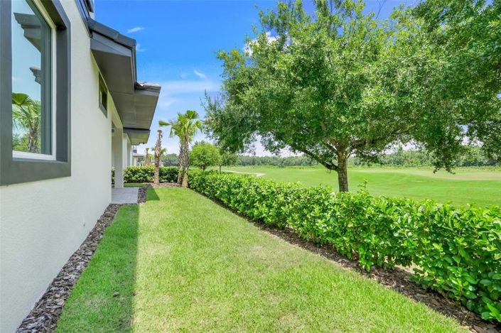 Image No.52-4 Bed Property for sale