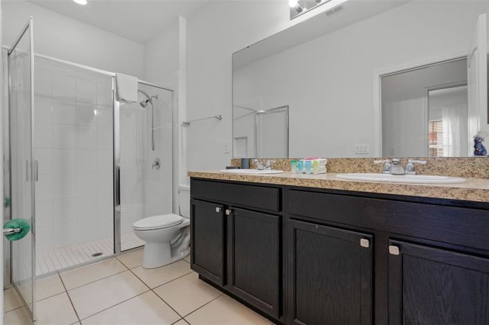 Image No.20-4 Bed Townhouse for sale