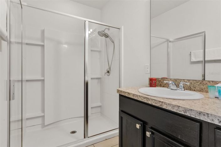 Image No.27-4 Bed Townhouse for sale