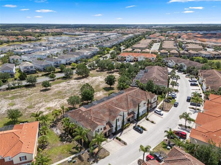 Image No.50-4 Bed Townhouse for sale