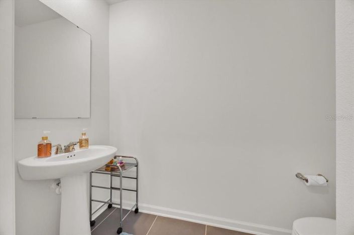 Image No.5-5 Bed Property for sale