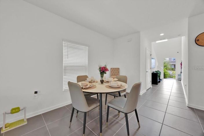 Image No.8-5 Bed Property for sale