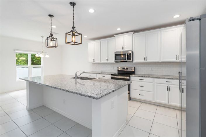 Image No.12-Propriété de 4 chambres à vendre à Davenport