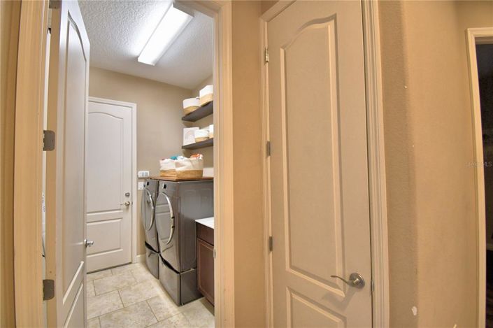 Image No.15-5 Bed Property for sale