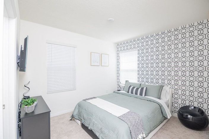 Image No.33-6 Bed Property for sale