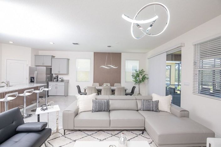 Image No.46-6 Bed Property for sale