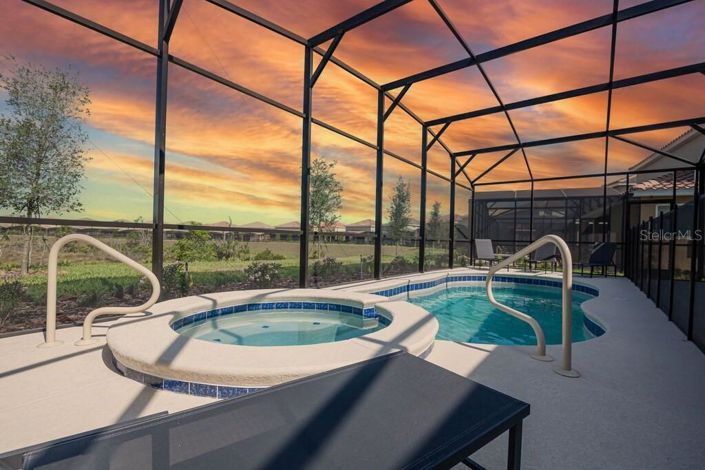 Image No.62-6 Bed Property for sale