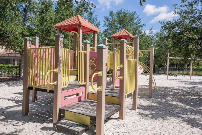 Image No.9-6 Bed Property for sale