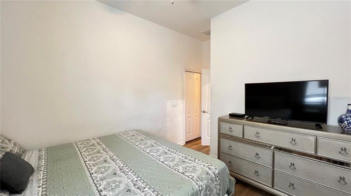 Image No.38-12 Bed Property for sale