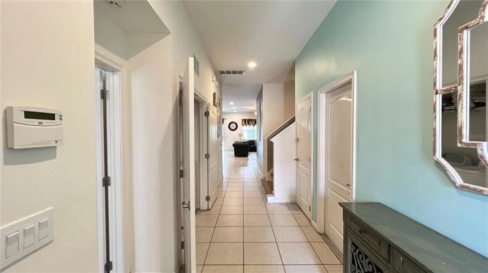 Image No.7-12 Bed Property for sale