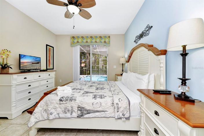 Image No.11-5 Bed Property for sale