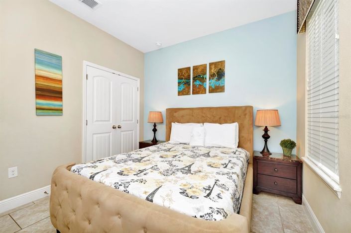 Image No.13-5 Bed Property for sale