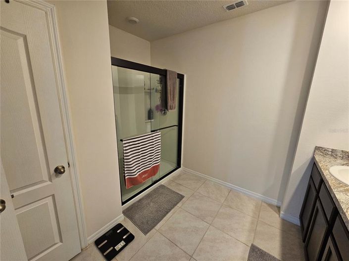 Image No.29-5 Bed Property for sale