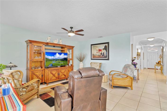 Image No.8-Propriété de 3 chambres à vendre à Davenport