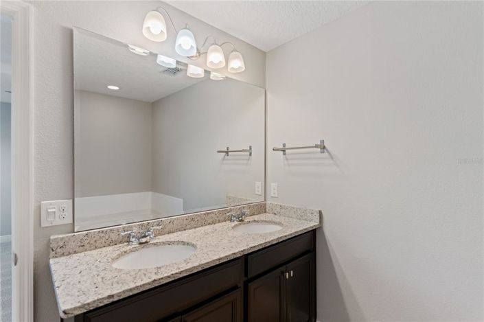 Image No.22-Propriété de 5 chambres à vendre à Davenport