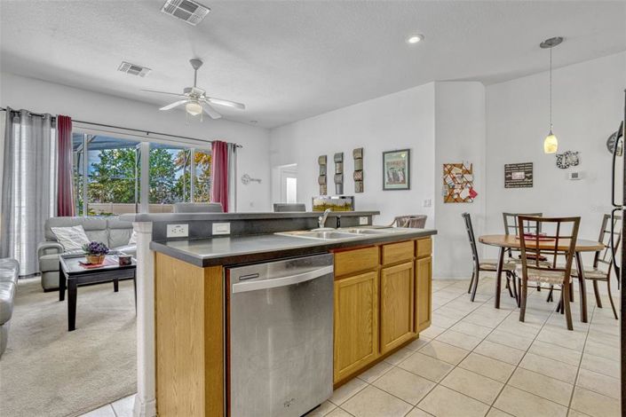 Image No.10-Propriété de 5 chambres à vendre à Davenport