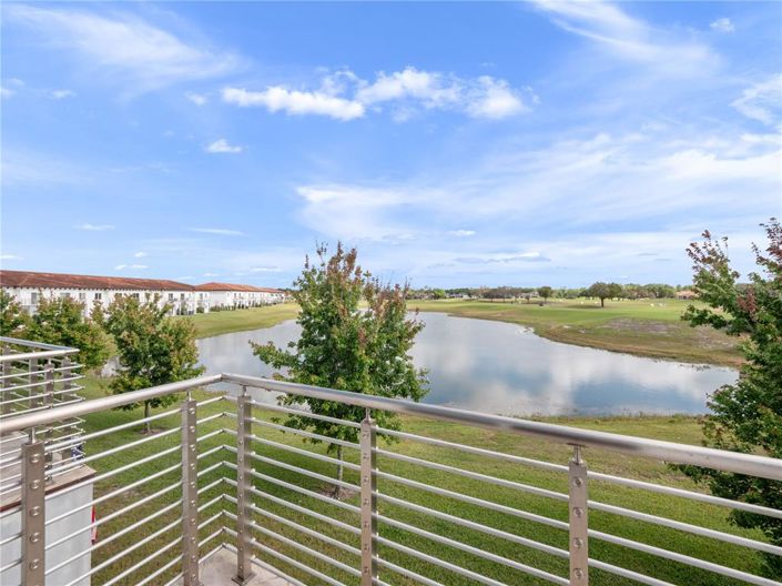 Image No.14-3 Bed Townhouse for sale