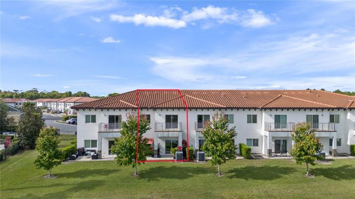 Image No.31-3 Bed Townhouse for sale