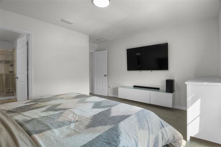 Image No.13-4 Bed Townhouse for sale