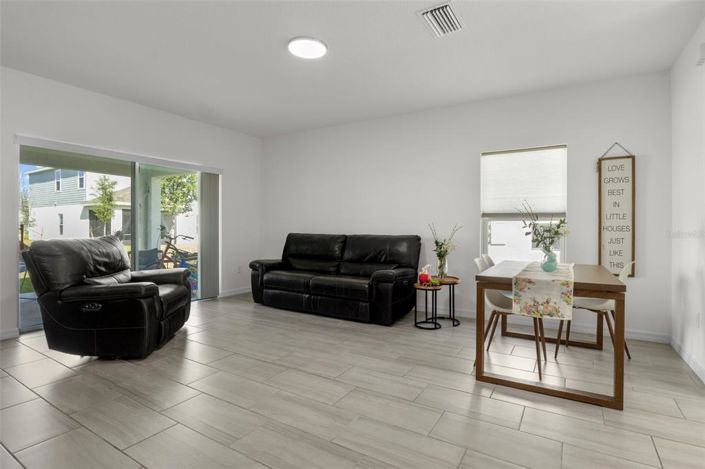 Image No.6-4 Bed Townhouse for sale