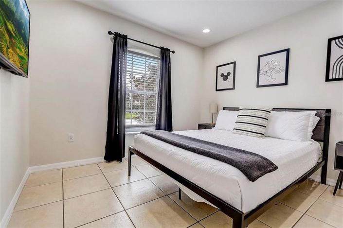 Image No.6-4 Bed Property for sale