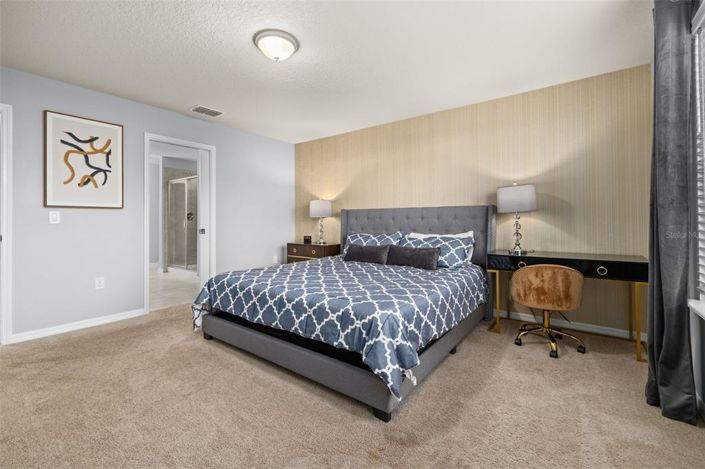 Image No.29-5 Bed Property for sale